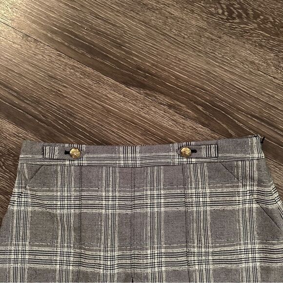 Banana Republic Pleat Skirt - Picture 3 of 7